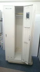 生興　３人用ロッカー